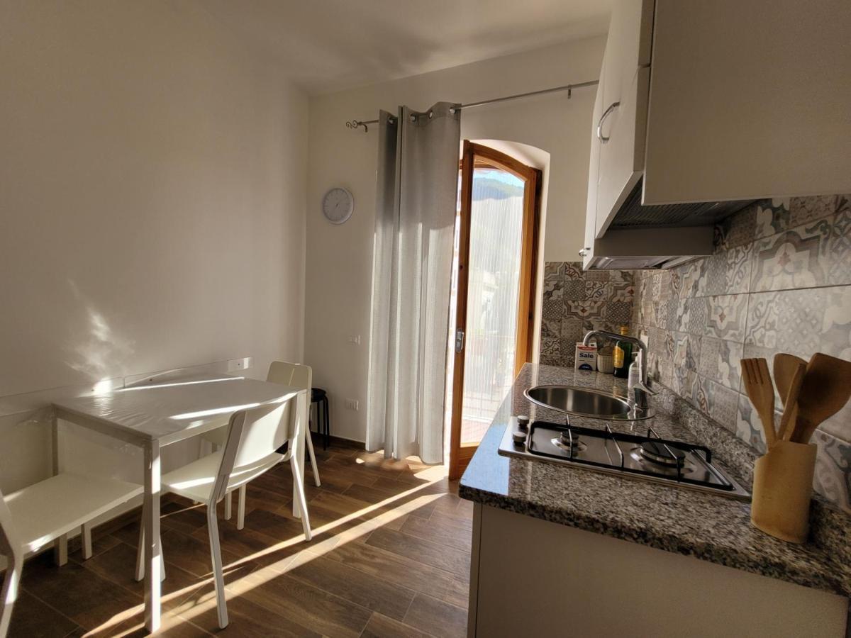 Вілла Casa "Paolo E Francesca" Monolocali Шилла Екстер'єр фото